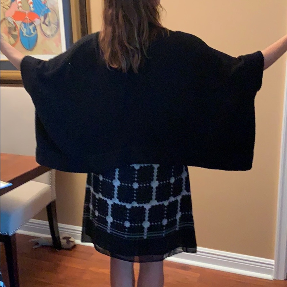 Sweater - Picture 2 of 5